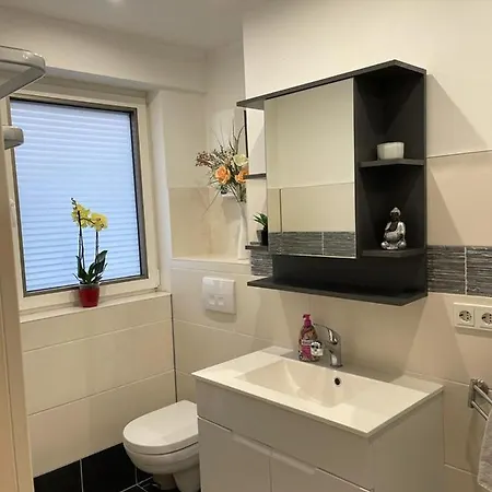 Ferienwohnung Bina In Mit Balkon Апартаменты *