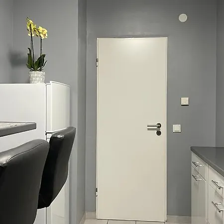 Апартаменты Ferienwohnung Bina In Mit Balkon Трир