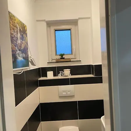 Ferienwohnung Bina In Mit Balkon *