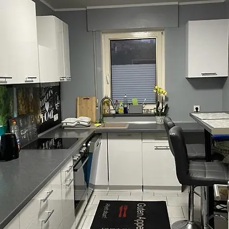 Ferienwohnung Bina In Mit Balkon * Трир